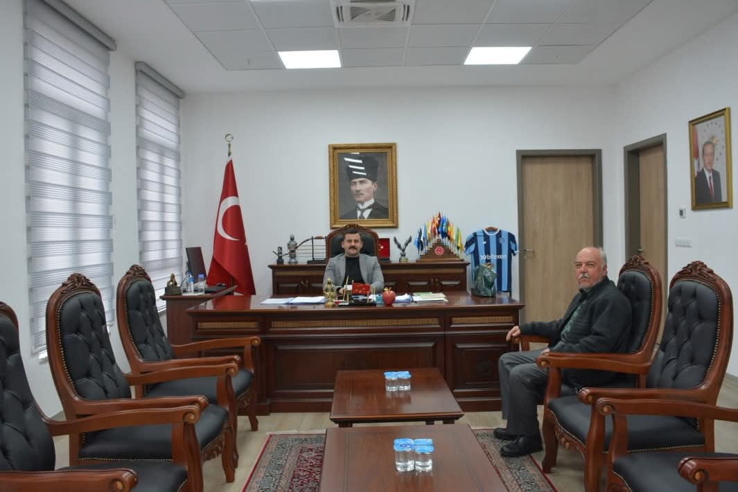 İPEKYOLU HABER AJANSI MUĞLA İL MÜDÜRÜ OSMAN ACAR’DAN KAYMAKAM MERT KUMCU’YA ZİYARET